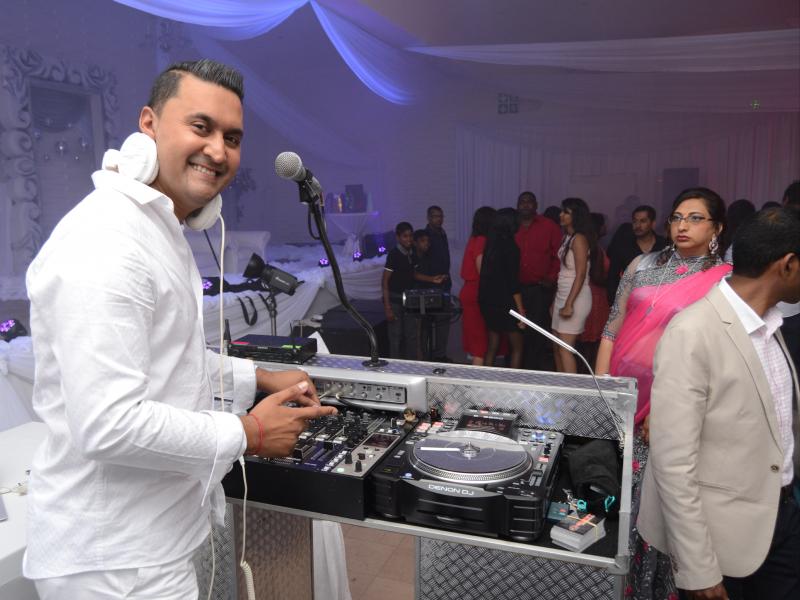 GRAVITY SOUND & LIGHTING WAREHOUSE DURBAN Sound & Audio Equipment