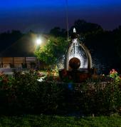 Night image of the lodge