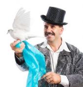 THE GREAT ZORINO Amalinda Kids Party Music & Entertainment 1_small