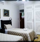 Twin Room, En-suite bathroom